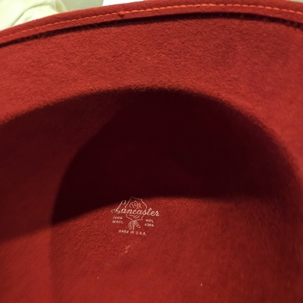🖤Vintage Lancaster womens fedora hat red - Picture 2 of 2
